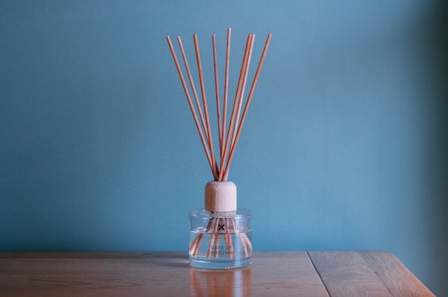 100ml Reed Diffuser - Choose a scent! (Rose Gold Lid)